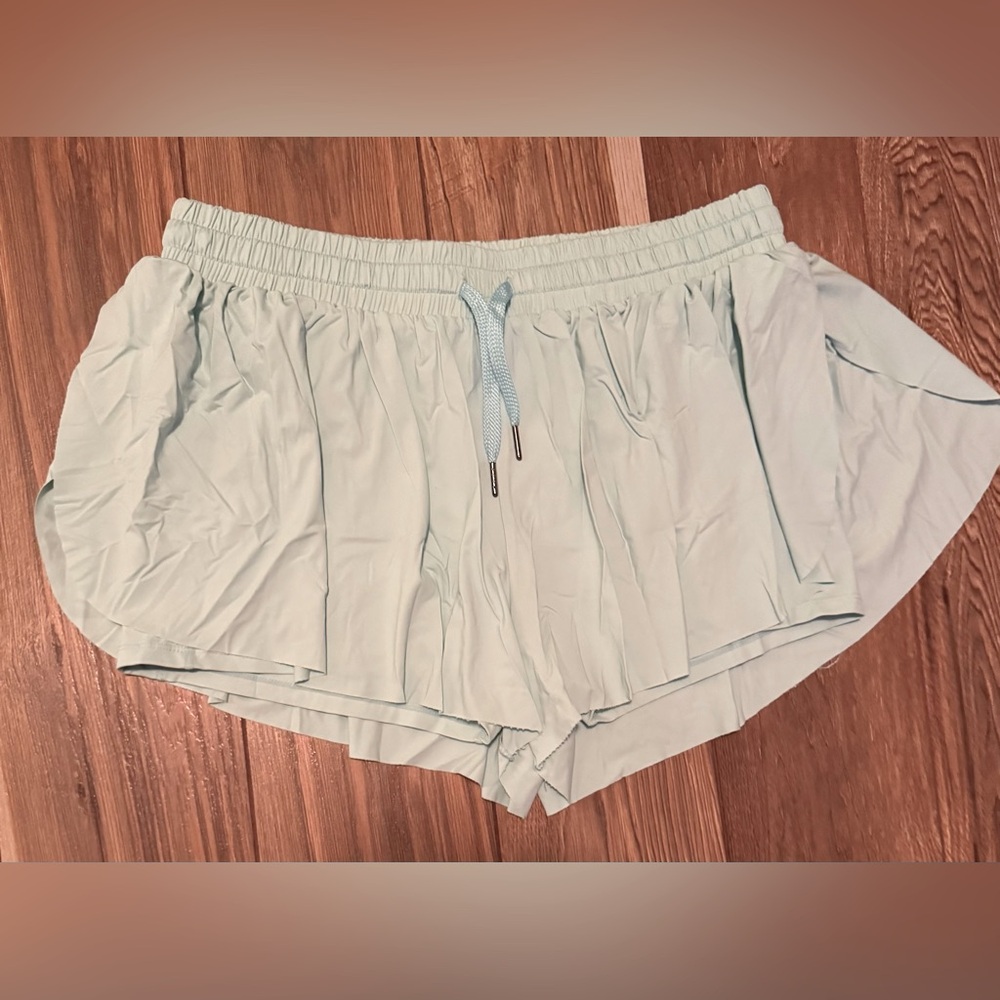 Women’s athletic pull on Skorts